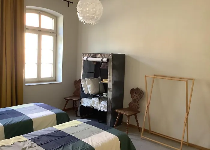 - Zu Den Zwei Linden Apartment *