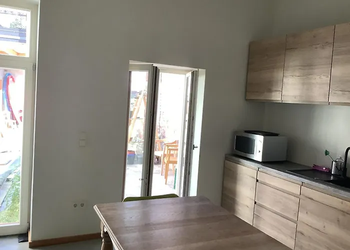 - Zu Den Zwei Linden Apartment *